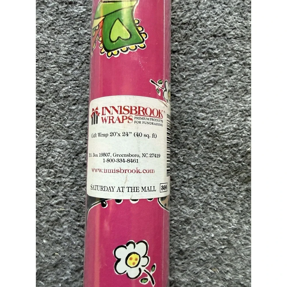 Innisbrook Wrapping Paper (Saturday At The Mall) 20 ft x 24 in